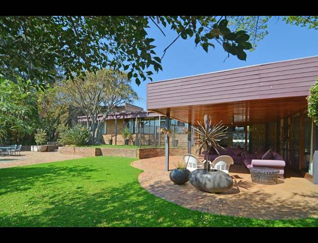 7 BEDROOM HOUSE FOR SALE IN BENMORE GARDENS